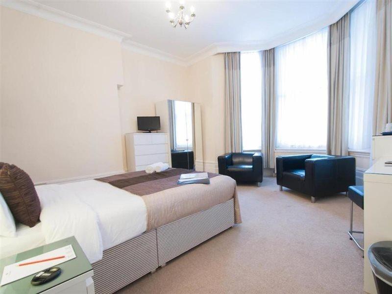 Albany, & Hotel Hove