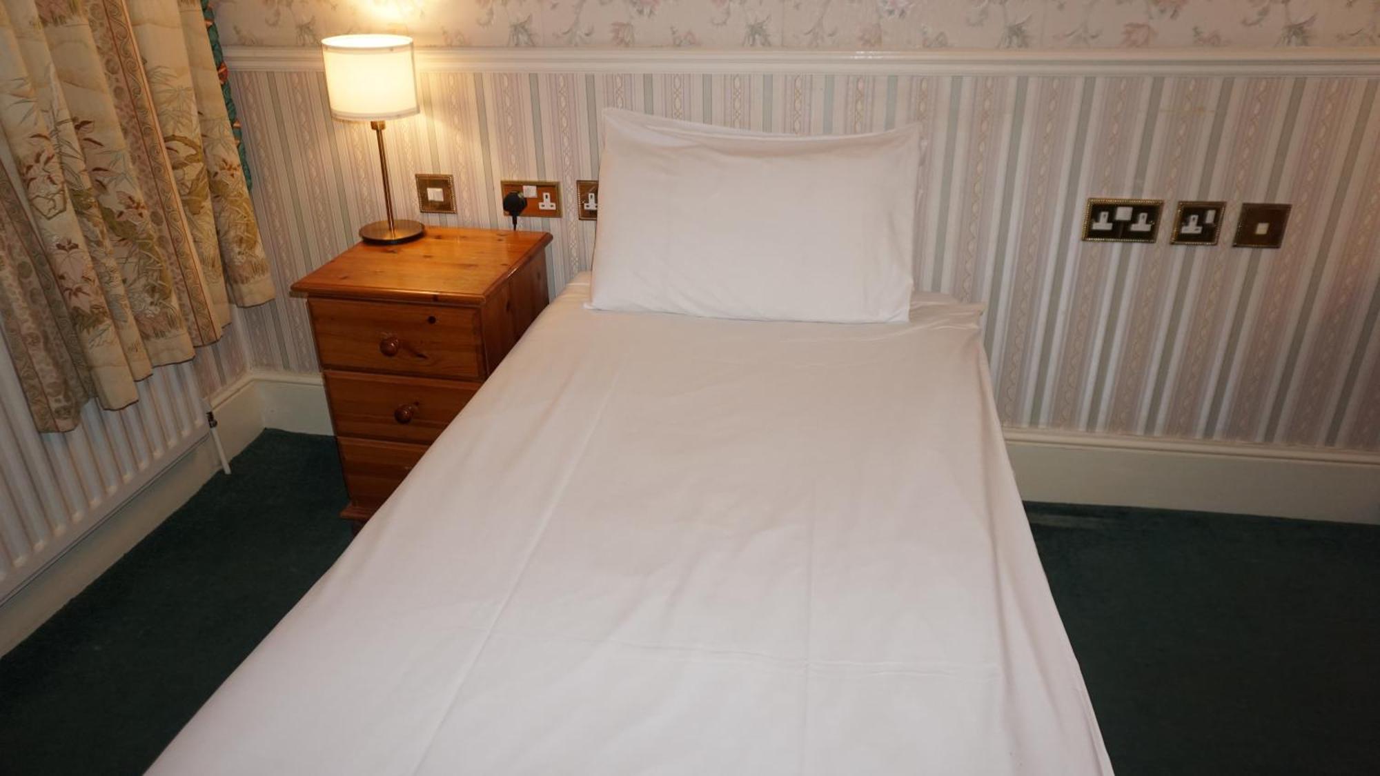 Albany, & 3* Hove